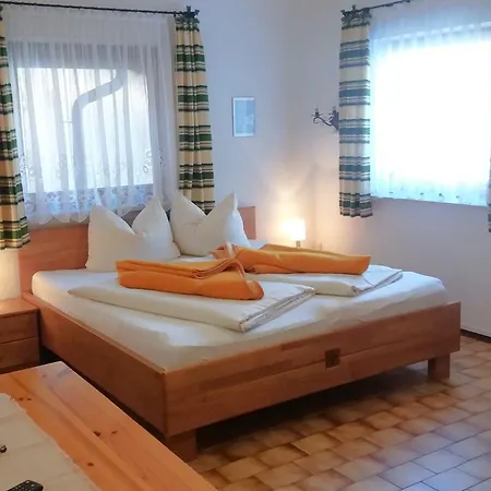 Camping Alpenwelt 坦海姆